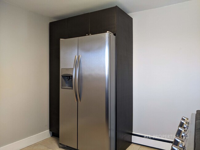 Photo - 1005 Newton St Unidad 1001.5