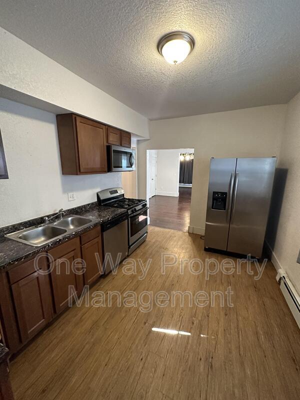 Photo - 1317 11th Ave