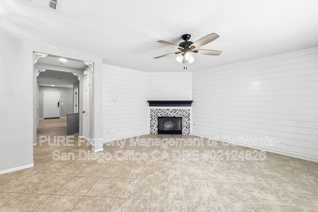 Photo - 1578 Acacia Cir
