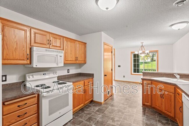 Photo - 5646 100th Ln N