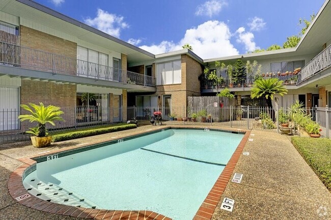 Building Photo - 3703 Roseland St Unit 9 Rental