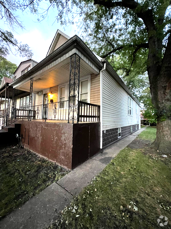 Building Photo - 9149 S Woodlawn Ave Rental