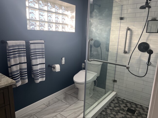 Photo - 8400 Gwilada Dr