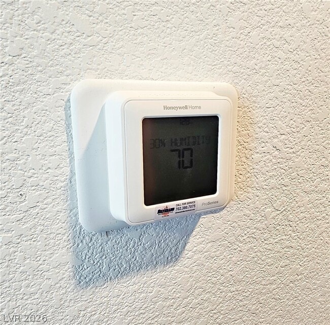 Building Photo - 915 Violet Heron St