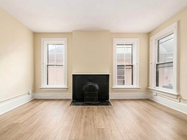 41 King Ave Unit D