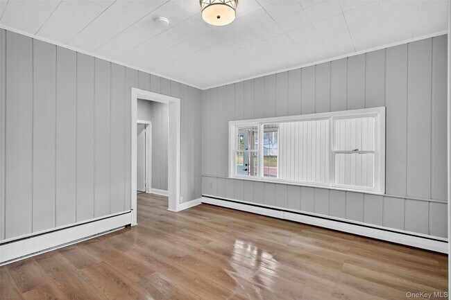 Photo - 95 Market St