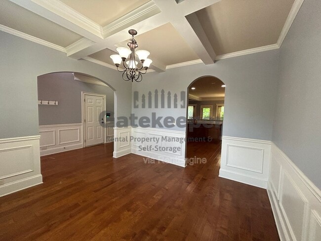 Photo - 124 Village Pl