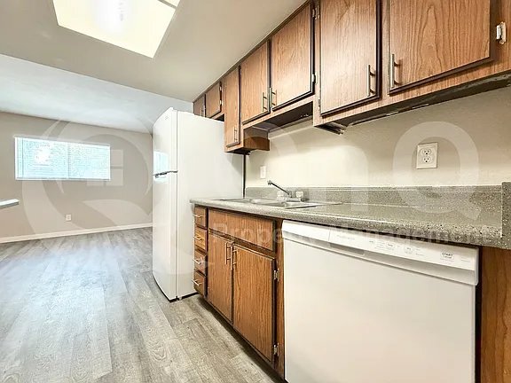 Photo - 3002 E Waltann Ln Unidad 2