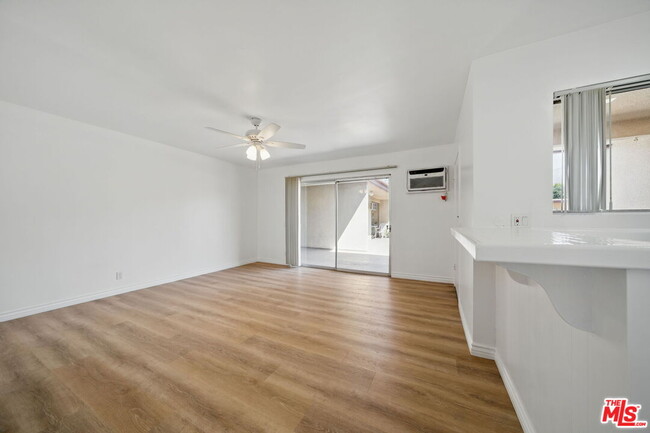 Photo - 1293 Garfield Ave Condo Unit 32