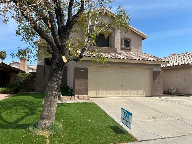 Building Photo - 4132 E Anderson Dr
