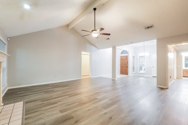 Photo - 3818 Beckett Ridge Dr