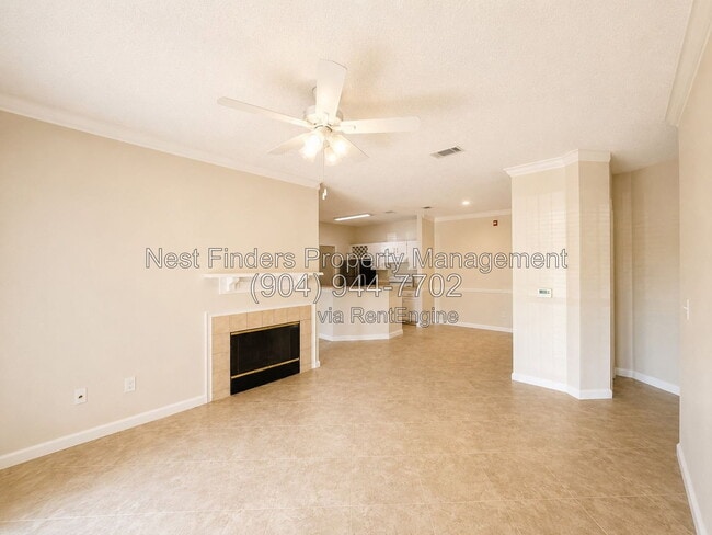 Photo - 10000 Gate Pkwy N Unit 1015