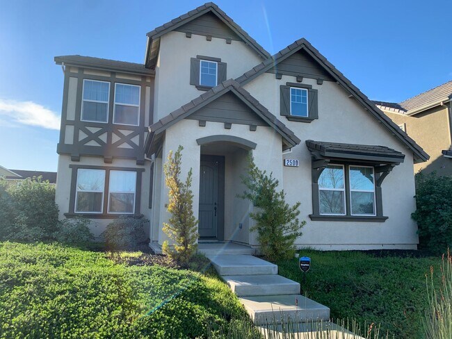 Gorgeous 4 Bedroom, 3 Bath Ellis-Landmark ... - Gorgeous 4 Bedroom, 3 Bath Ellis-Landmark ... House