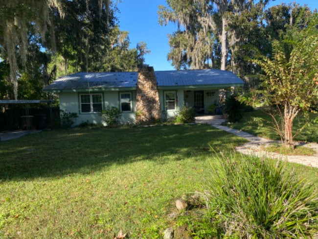 Building Photo - 1222 SE Sanchez Ave Rental