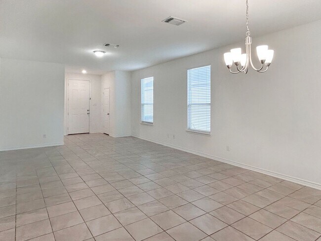 Photo - Open-Concept Converse Home with Loft + Covered Patio