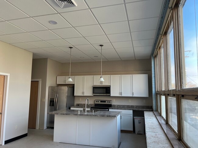 Photo - Szkola Flats Unit 102