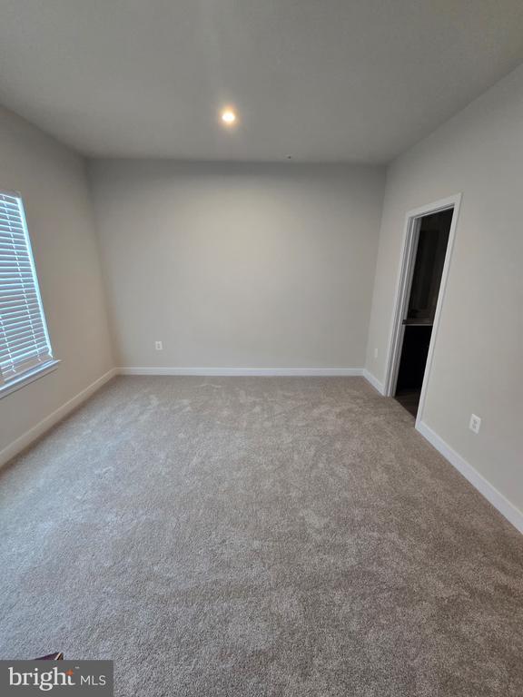 Photo - 16115 Hyde Pk Pl