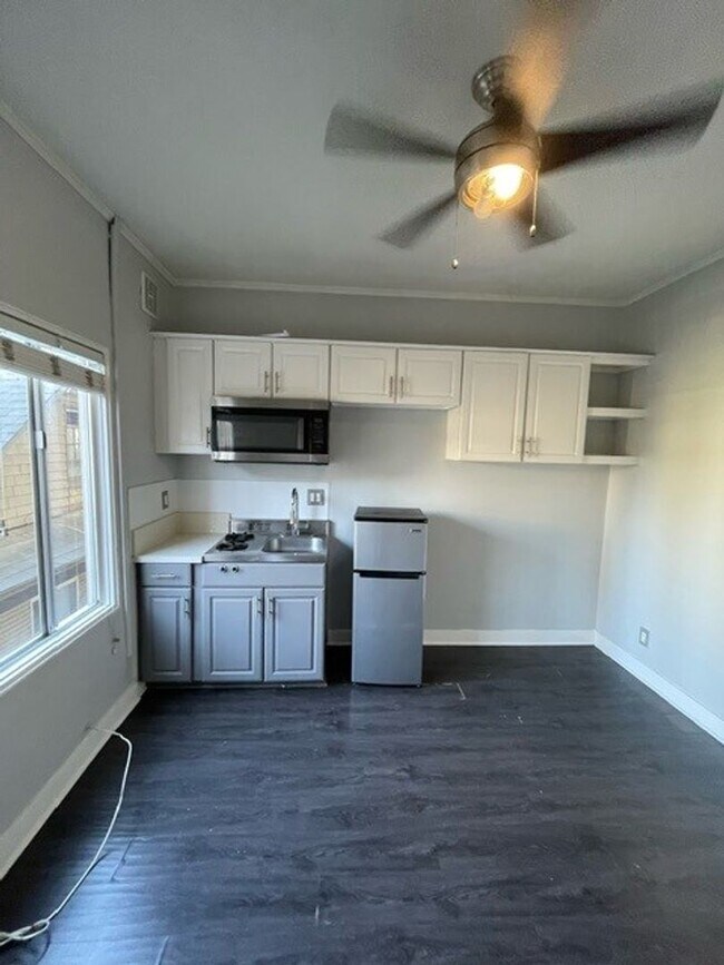 Photo - 636 Chestnut Avenue