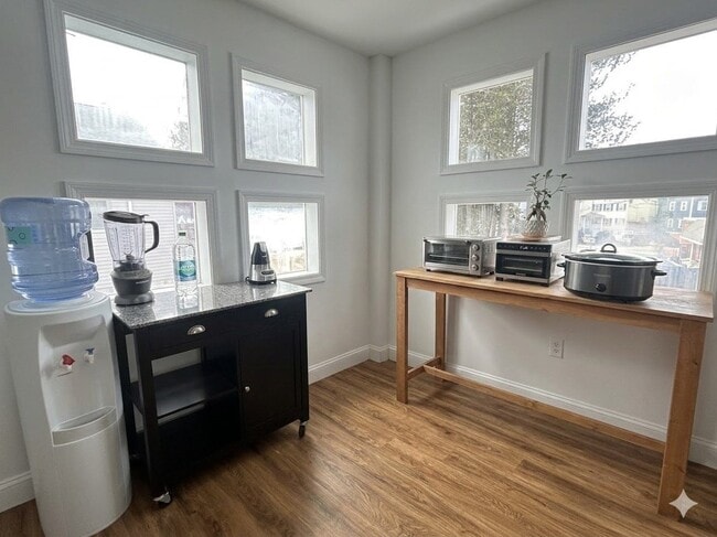Photo - 10 Spring St Unit 2