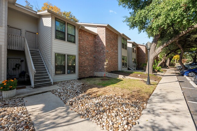 Photo - 3839 Dry Creek Dr Condo Unit 109