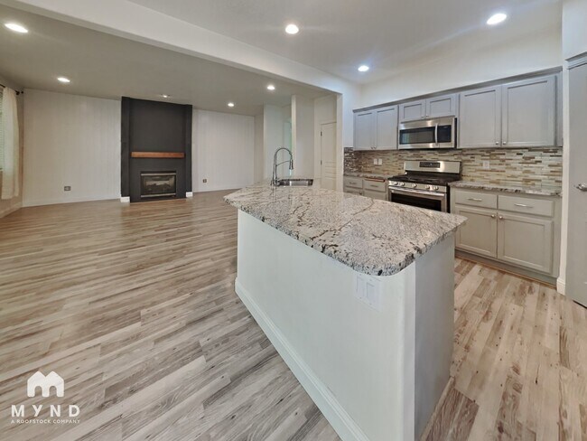 Photo - 4698 NE Beaumead Ln