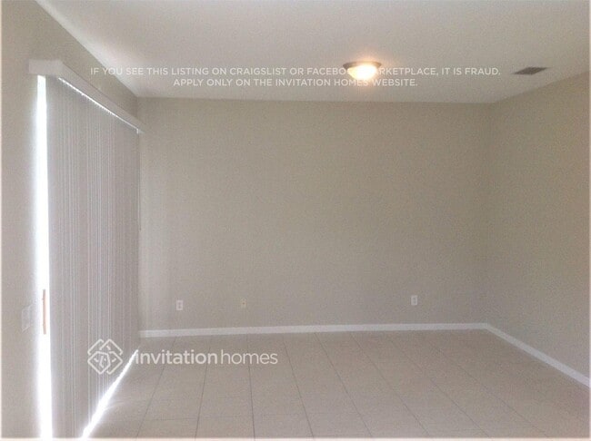 Photo - 5000 Northern Lights Dr