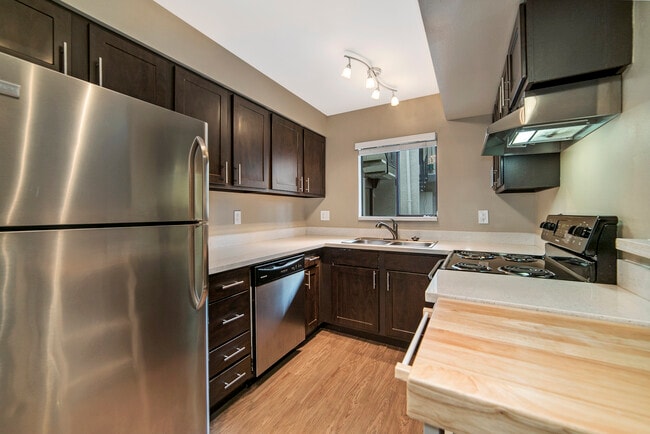 Alki12 Apartments