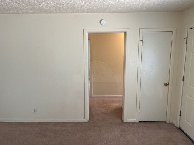 Photo - 804 Jefferis Ave