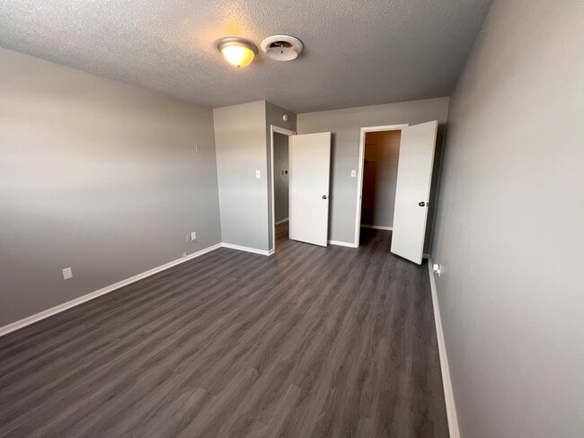 Photo - 4607 Yorkshire Dr Unit Yorkshire Drive