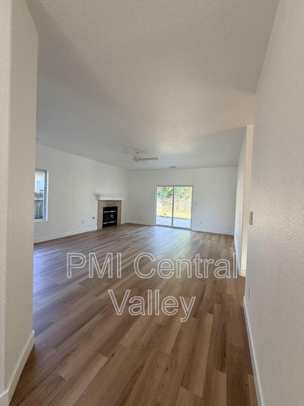 Photo - 2210 Birchwood Ct