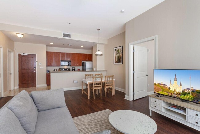 Photo - 925 Common St Unit ID1266924P