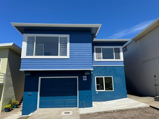 Building Photo - 14 Ocean Grove Ave Unit 1