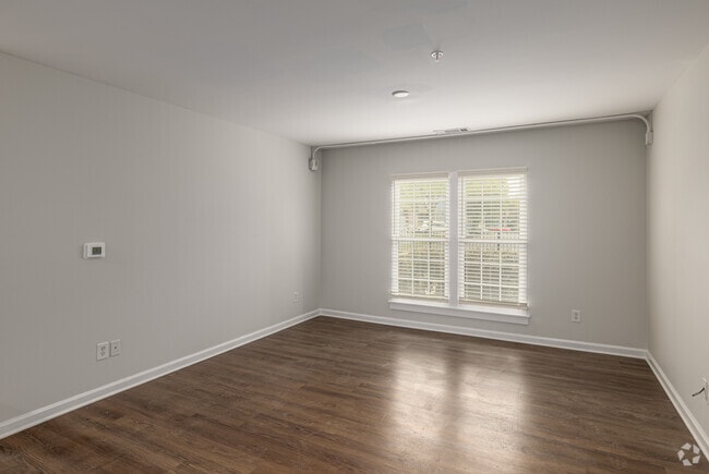 2BR, 2BA - 1032SF: Living Room