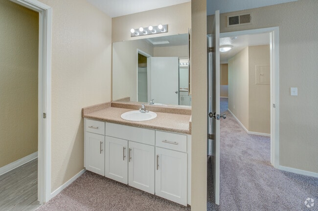 Baño principal - Canyon Manor