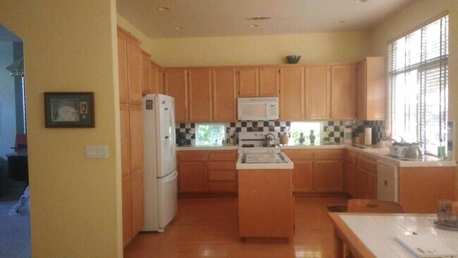 Cocina - 1812 Tahoe Pl Unidad Upstairs bedroom