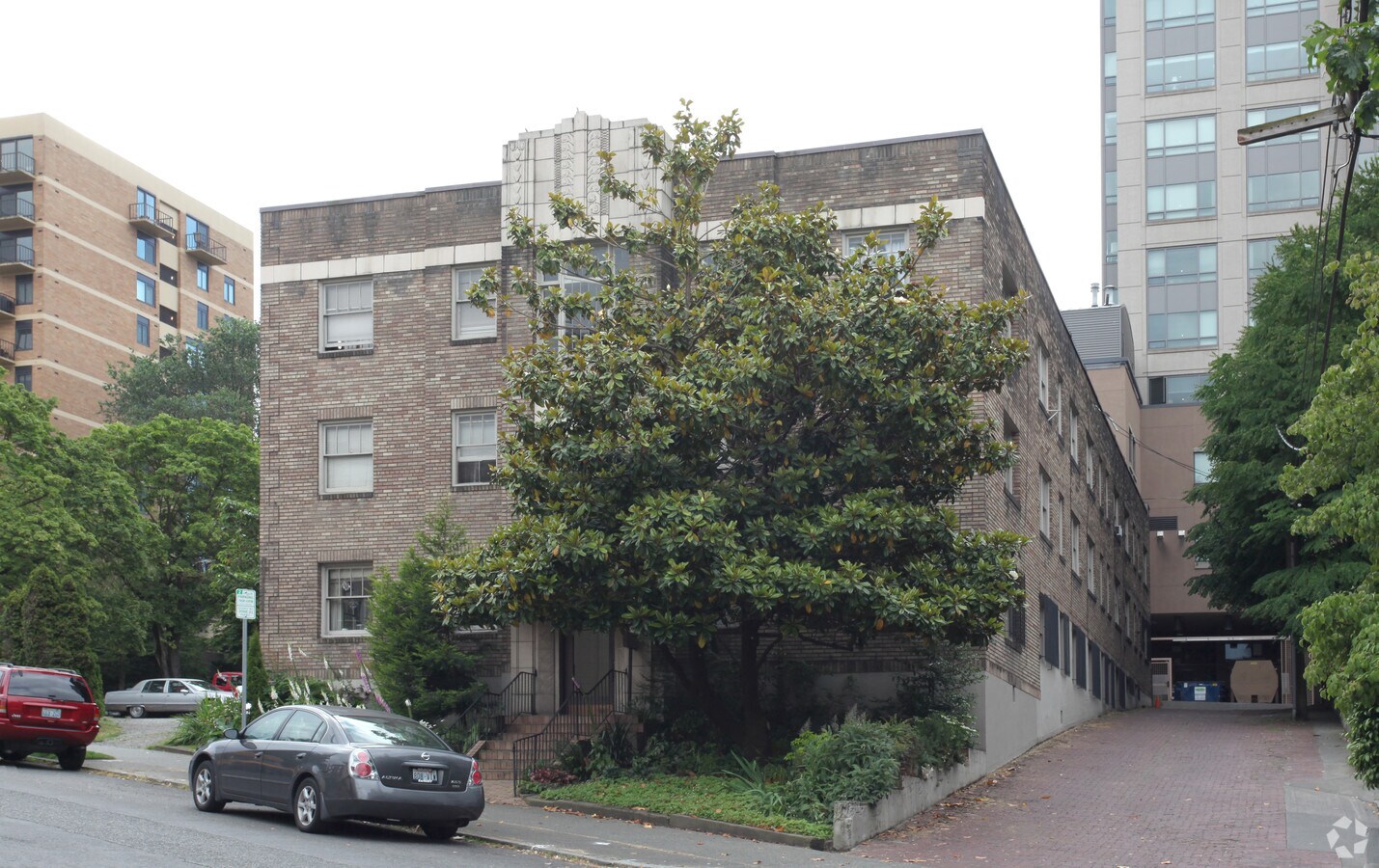 Photo - John Wallace Apartments