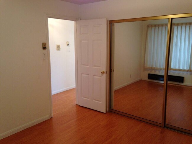 Photo - 476 25th Ave Unit 1