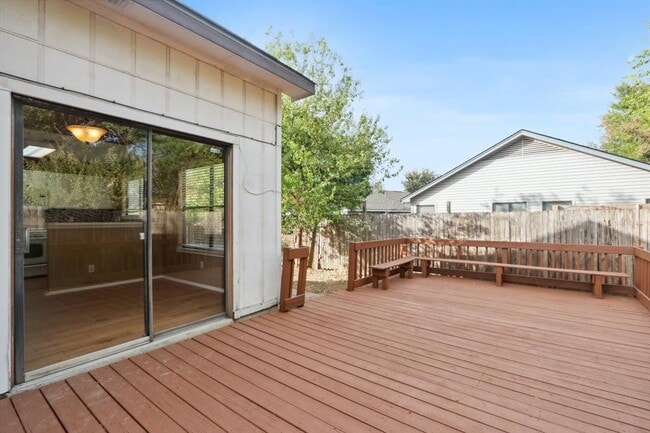 Photo - 2407 Dowd Ln