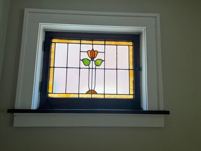 Photo - 5009-5011 Mardel Ave Unit 5009 1F Mardel