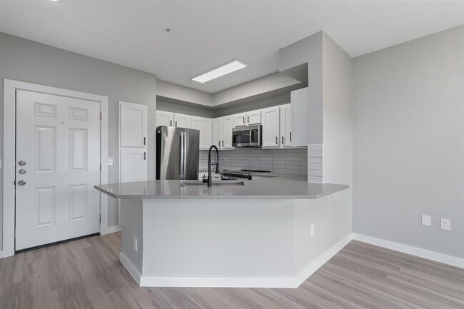 Photo - 2320 Gracy Farms Ln Unit 1423