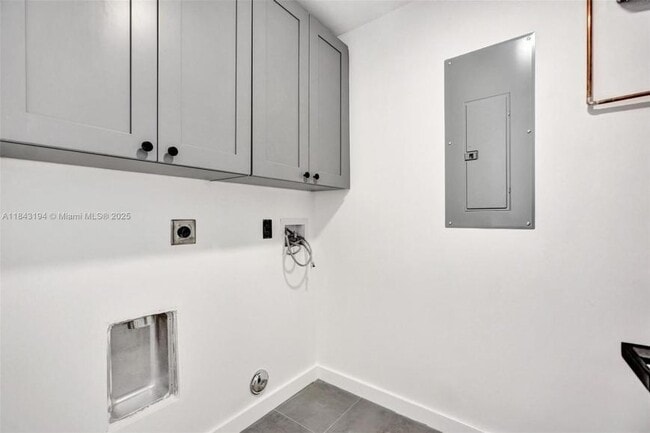 Photo - 3 bedroom in North Miami Beach FL 33160