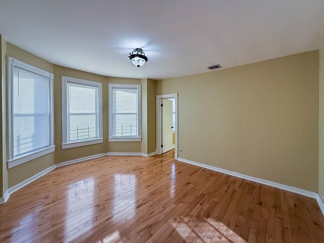 Photo - 90 Carlton Ave