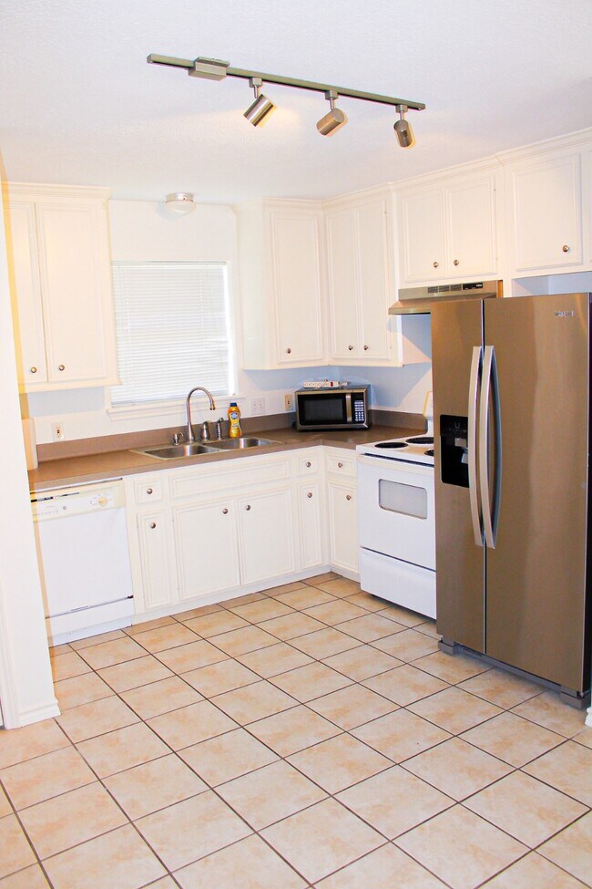 Photo - 2118 Avenue M