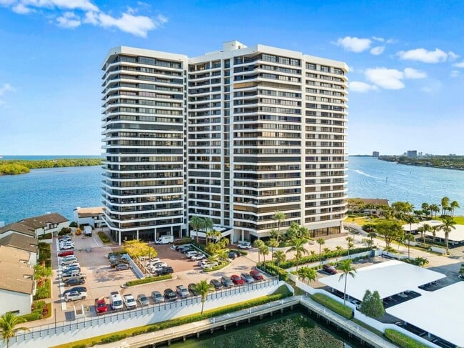 Building Photo - 100 Lakeshore Dr Unit 252 Rental