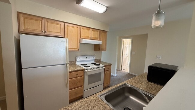 Photo - 10 Ham St Unit Apt. 3