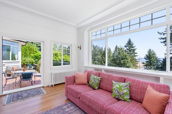 Photo - 4670 Piccadilly S Unit ID1264822P