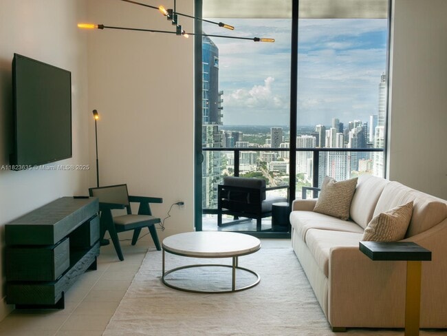 Photo - 601 NE 1st Ave Unit 5001