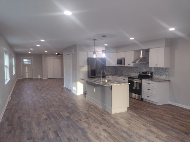 Photo - 511 Orchard Ave