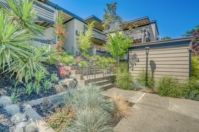 Photo - Vista Terrace Apartments
