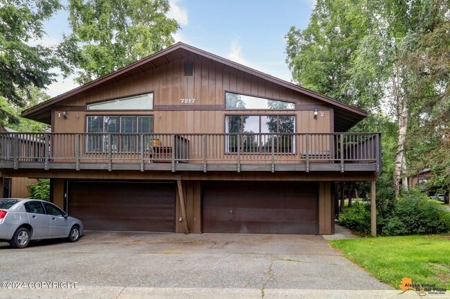 Photo - 7217 Foxridge Cir Unit 2